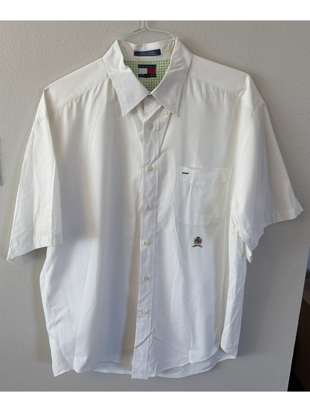 Tommy Hilfiger Men's Short Sleeve Button Up Casual Dress Shirt, Medium